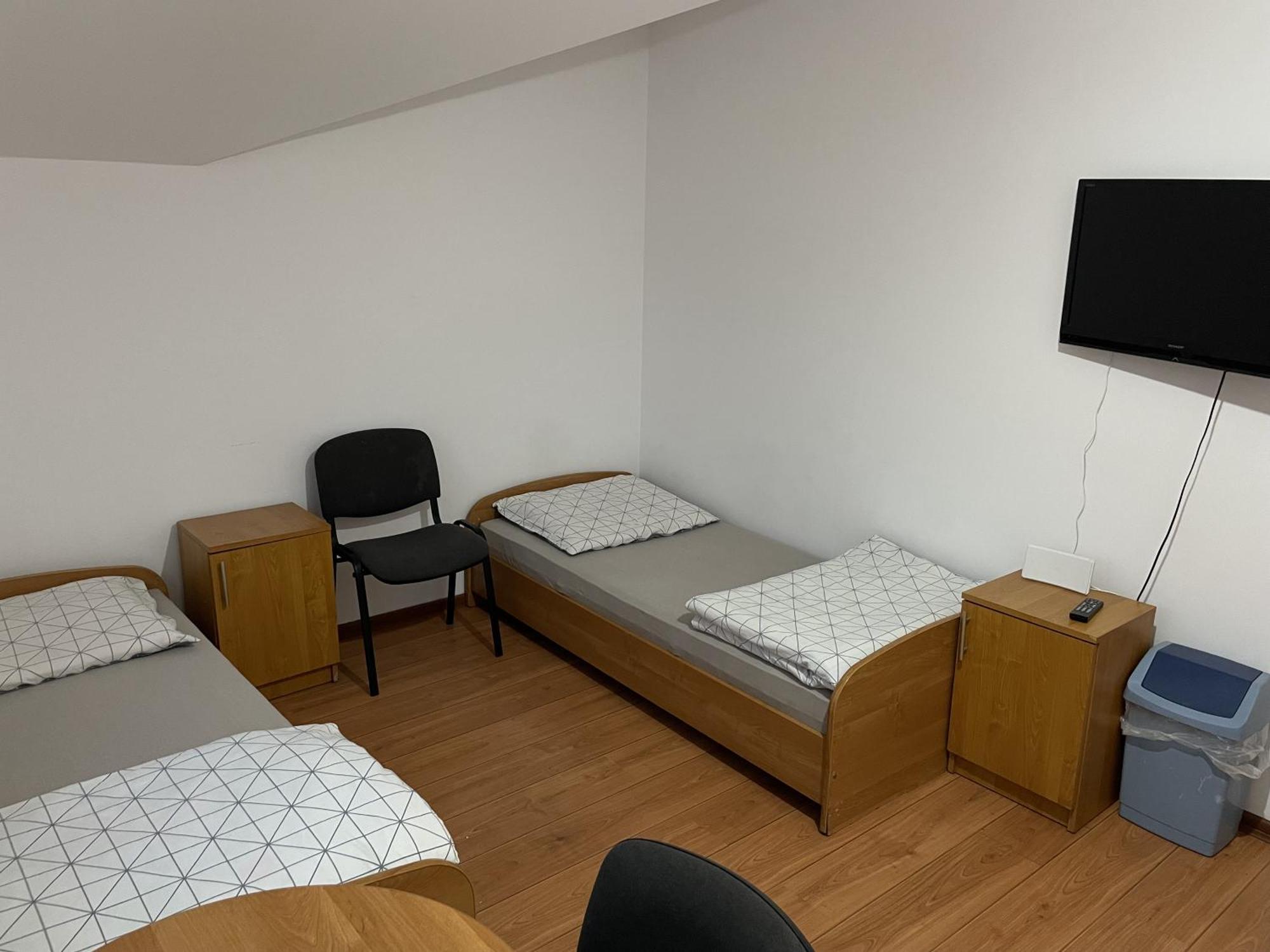 Ciechanów Noclegi Pracownicze Lazur מראה חיצוני תמונה